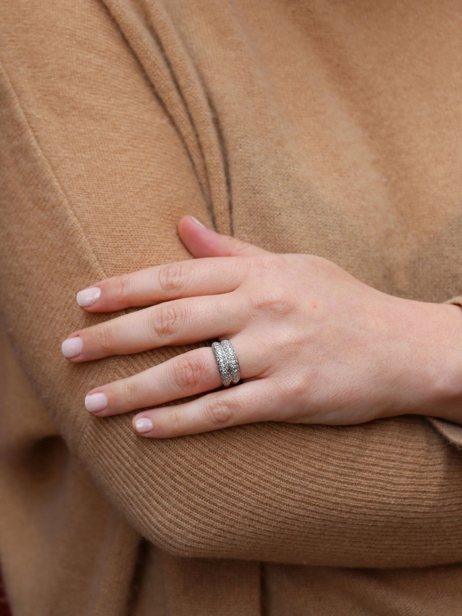 Bague jonc vintage double corps en or blanc et diamants - Castafiore