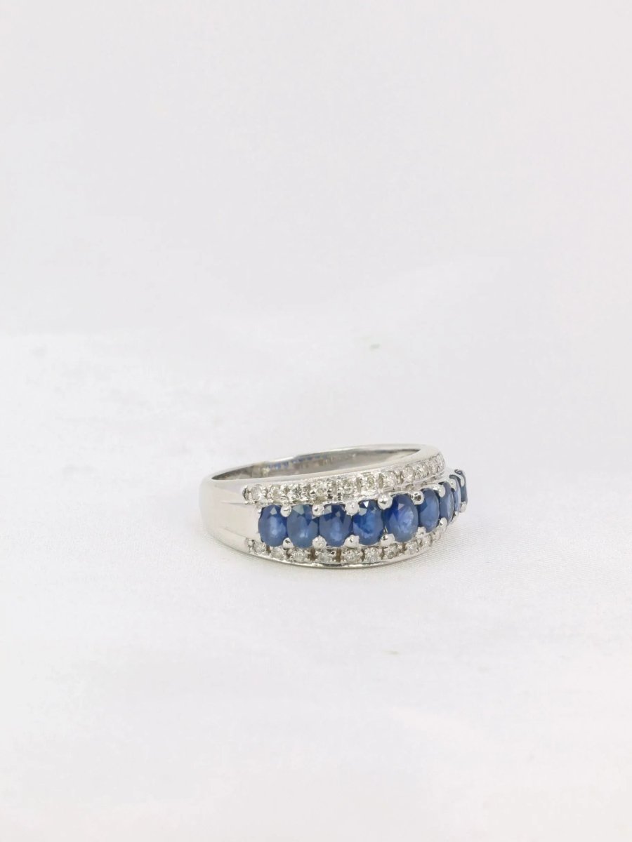 Bague jonc vintage or blanc diamants saphirs ovales - Castafiore