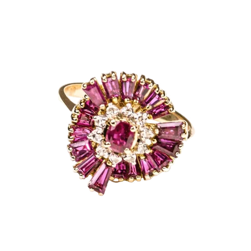 Bague Jupe en or jaune, rubis et diamants - Castafiore