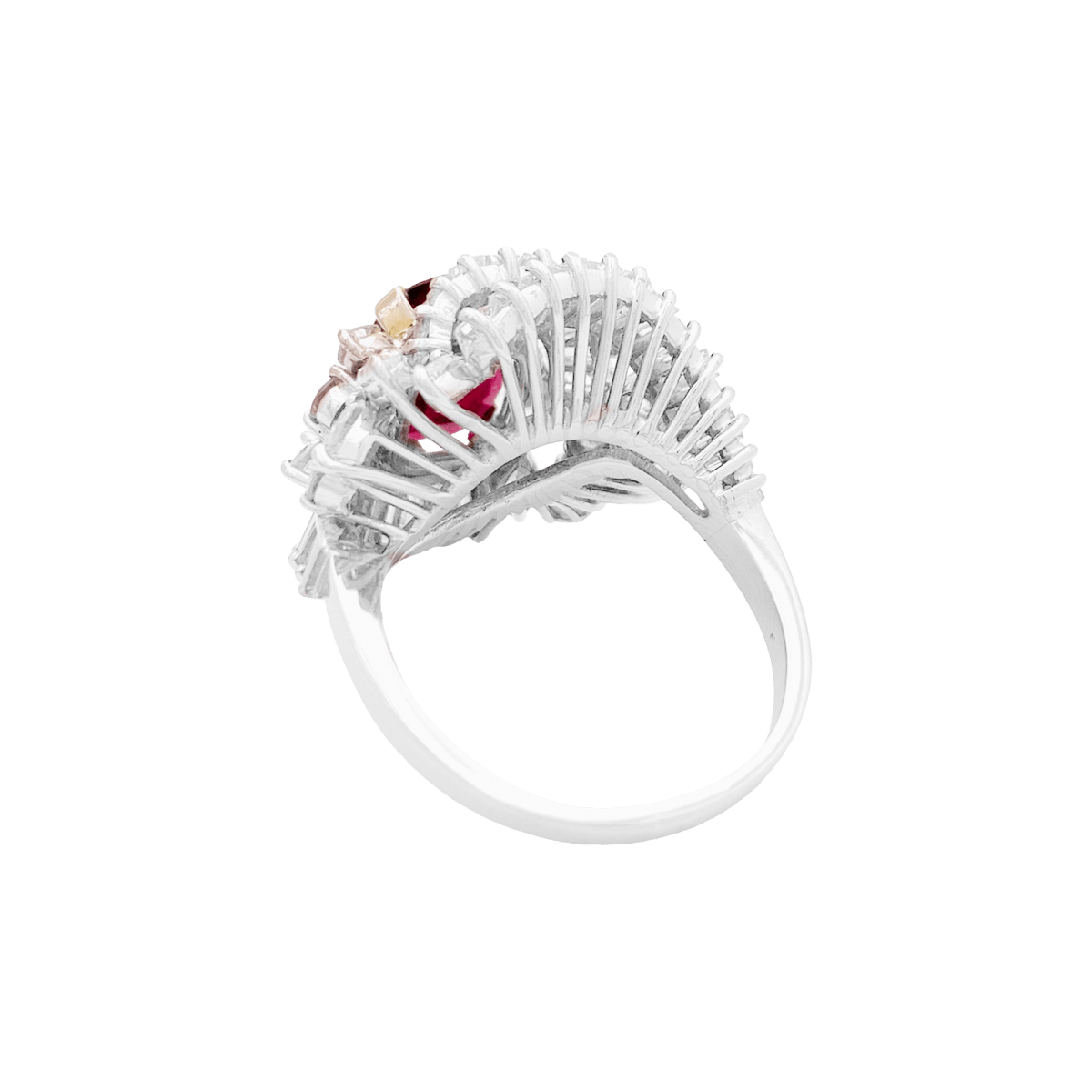 Bague jupe en patine, rubis et diamants - Castafiore