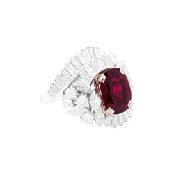 Bague jupe en patine, rubis et diamants - Castafiore