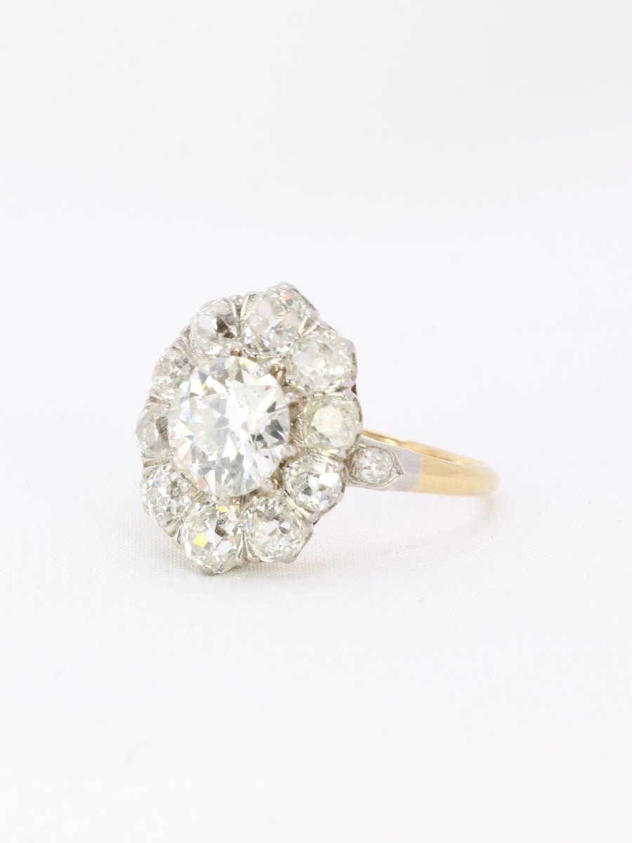 Bague marguerite ancienne diamants taille ancienne 3 carats - Castafiore