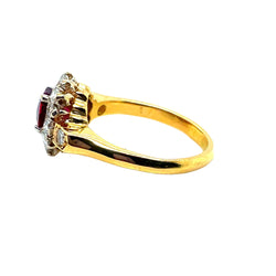 Bague Marguerite ancienne en or jaune et rubis - Castafiore