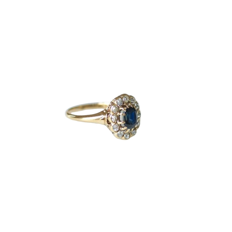 Bague Marguerite Ancienne Saphir 0,85 Cts et Diamants sur Or jaune - Castafiore