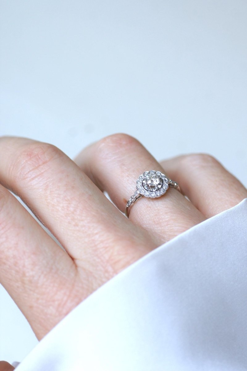 Bague Marguerite Art Deco Diamants sur Platine - Castafiore