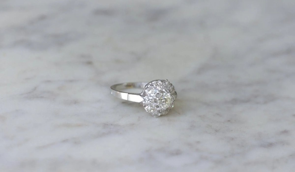 Bague Marguerite Diamants 1,60 Cts Art Deco - Castafiore