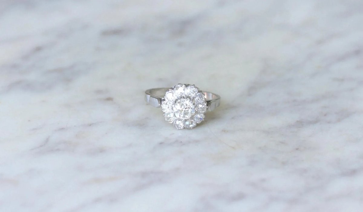 Bague Marguerite Diamants 1,60 Cts Art Deco - Castafiore