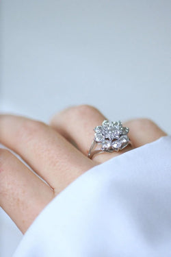 Bague Marguerite Diamants 2.10 Cts Or blanc - Castafiore