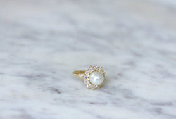 Bague marguerite diamants et perle fine - Castafiore