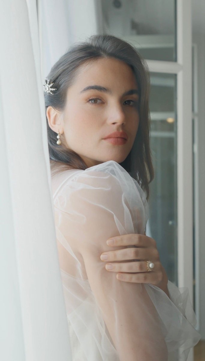 Bague marguerite diamants et perle fine - Castafiore