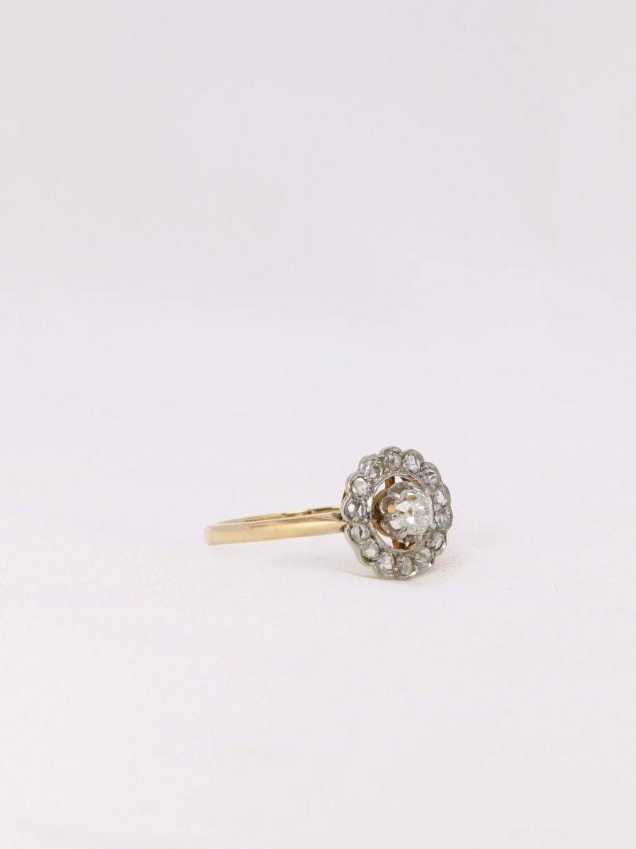 Bague marguerite diamants taille ancienne 0,30 ct - Castafiore