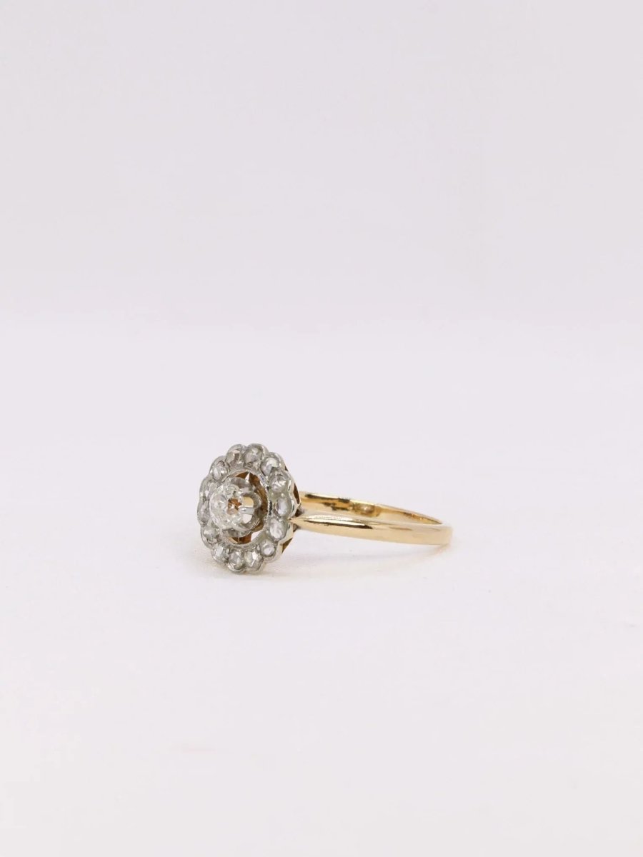 Bague marguerite diamants taille ancienne 0,30 ct - Castafiore