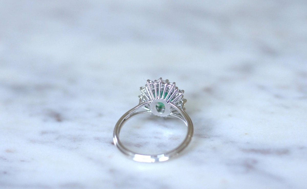 Bague marguerite émeraude & diamants - Castafiore