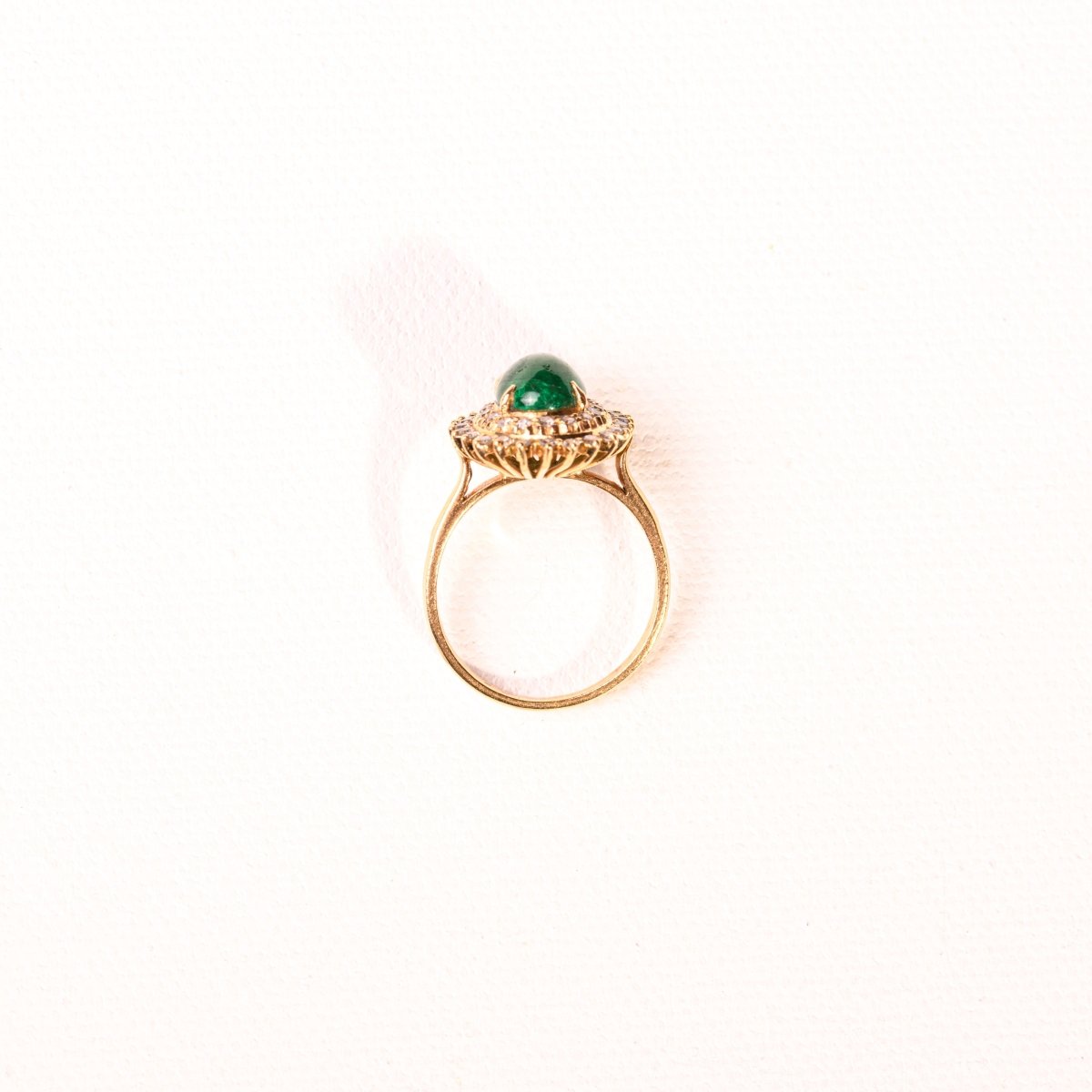 Bague Marguerite émeraude et diamants en or jaune - Castafiore