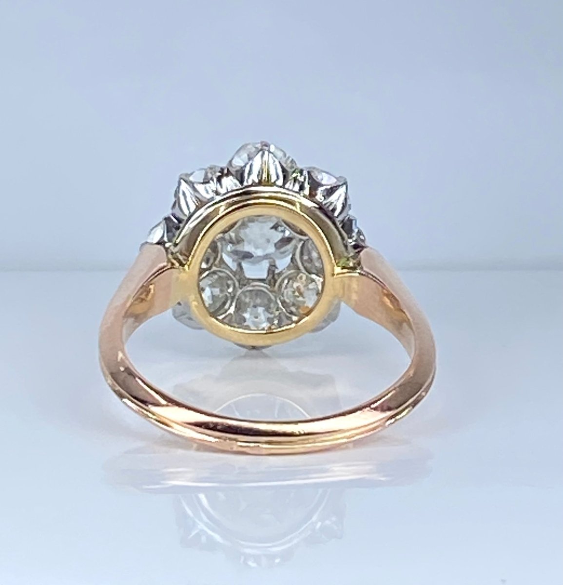 Bague marguerite en or 18 carats et diamants - Castafiore