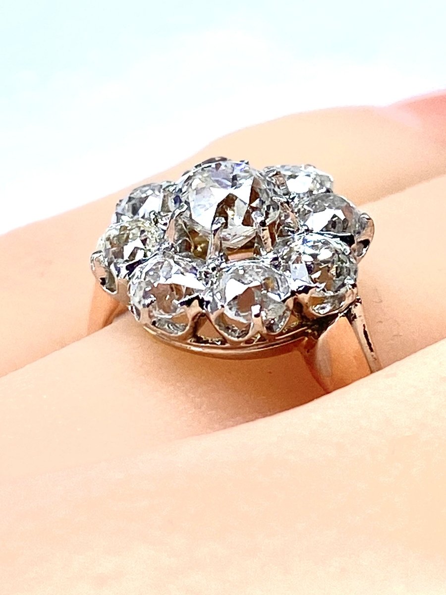 Bague marguerite en or 18 carats et diamants - Castafiore