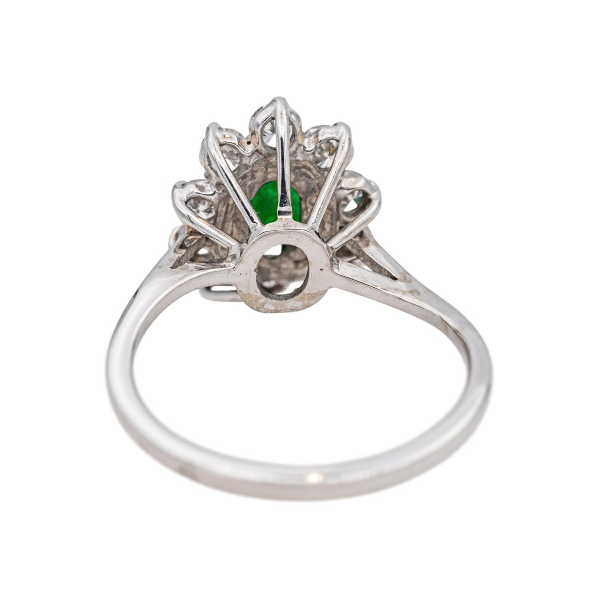 Bague Marguerite en or blanc, émeraude et diamants - Castafiore