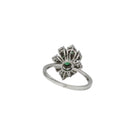 Bague Marguerite en or blanc, émeraude et diamants - Castafiore