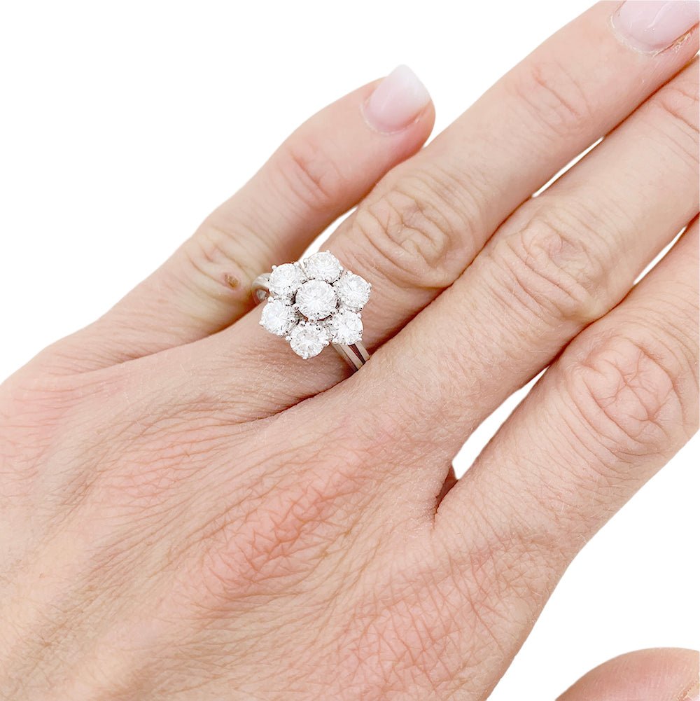 Bague Marguerite en or blanc et diamant - Castafiore