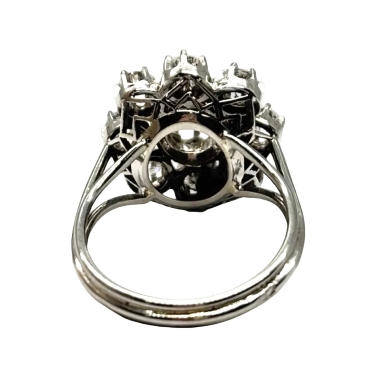 Bague Marguerite en or blanc et diamants - Castafiore