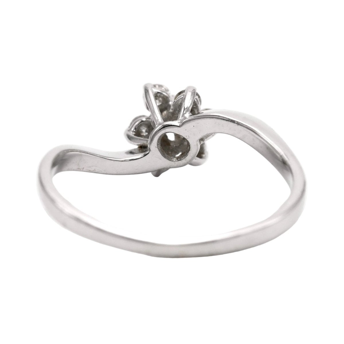 Bague Marguerite en or blanc et diamants - Castafiore