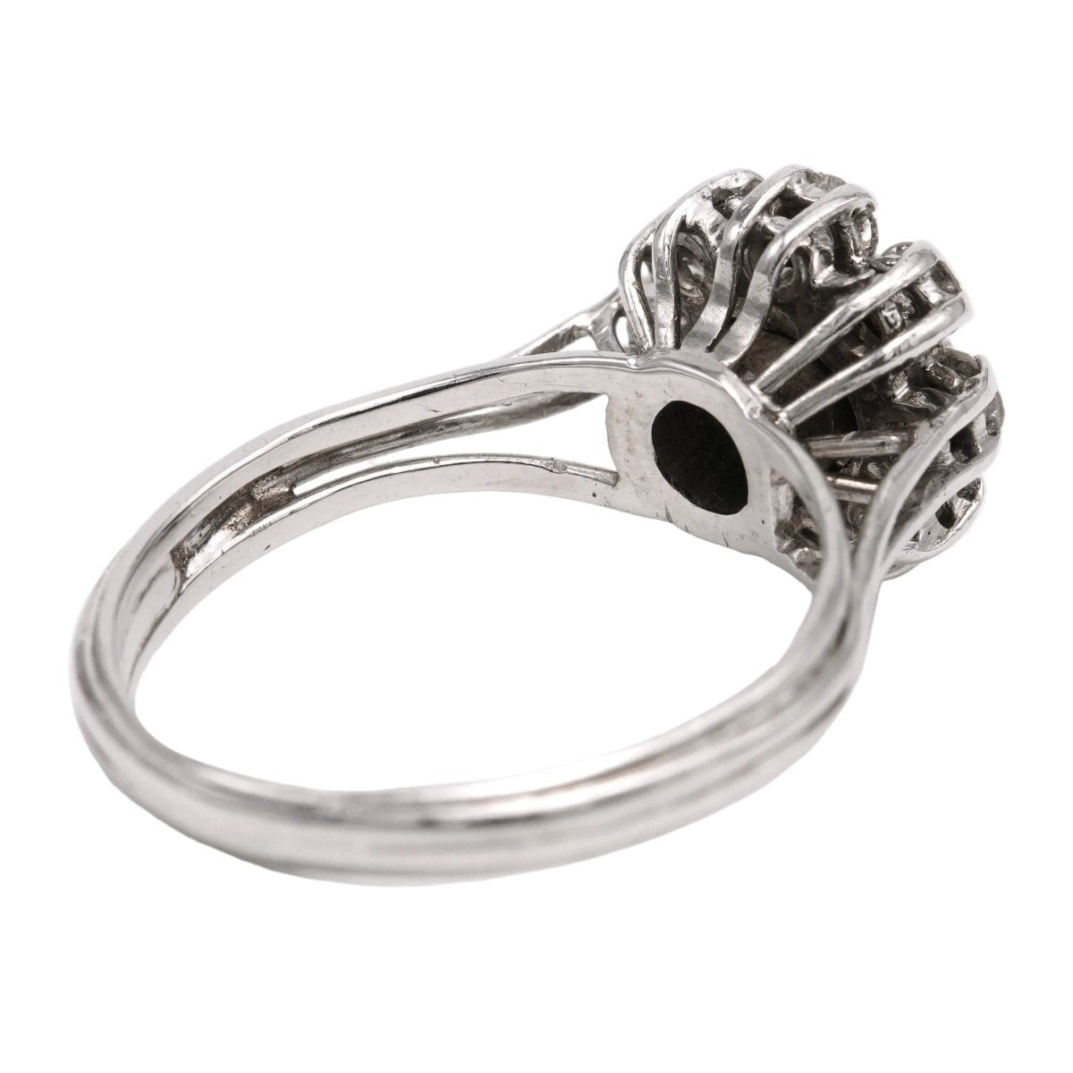 Bague Marguerite en or blanc et diamants - Castafiore
