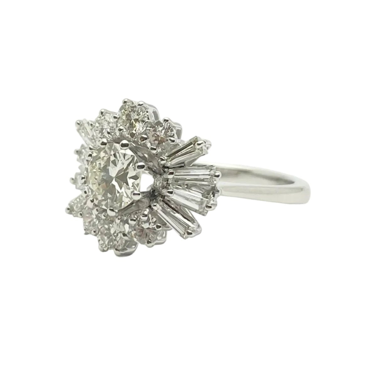 Bague Marguerite en or blanc et diamants - Castafiore