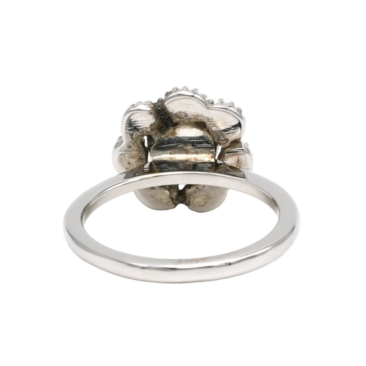 Bague Marguerite en or blanc et diamants - Castafiore