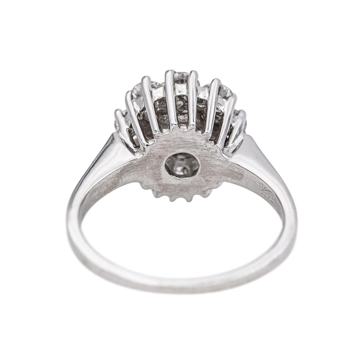 Bague Marguerite en or blanc et diamants - Castafiore