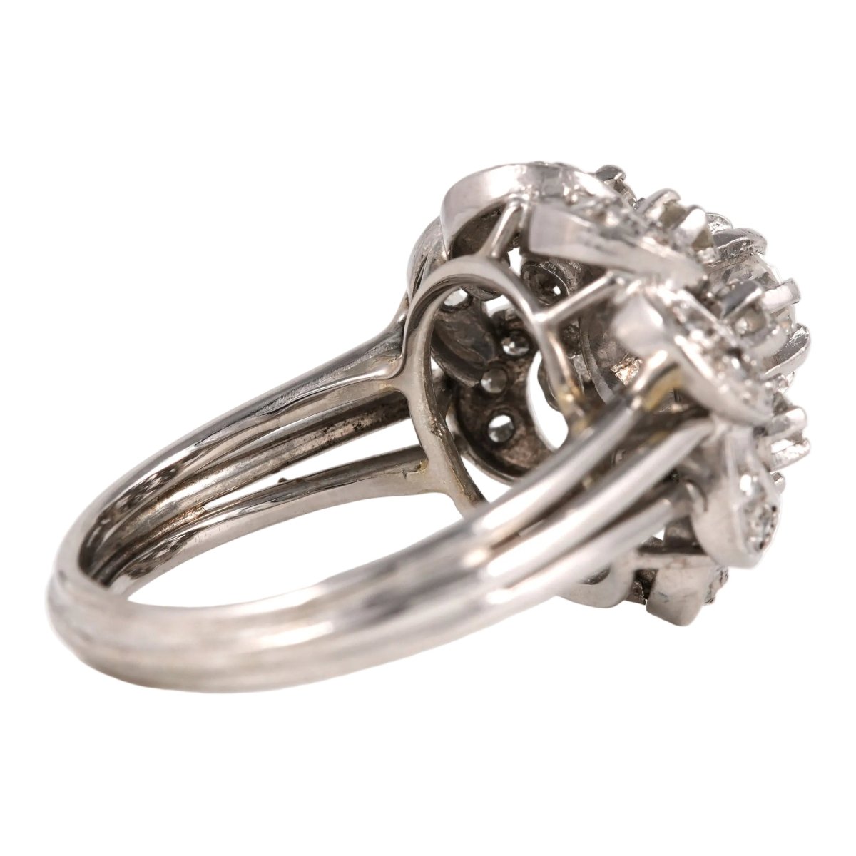 Bague Marguerite en or blanc et diamants - Castafiore
