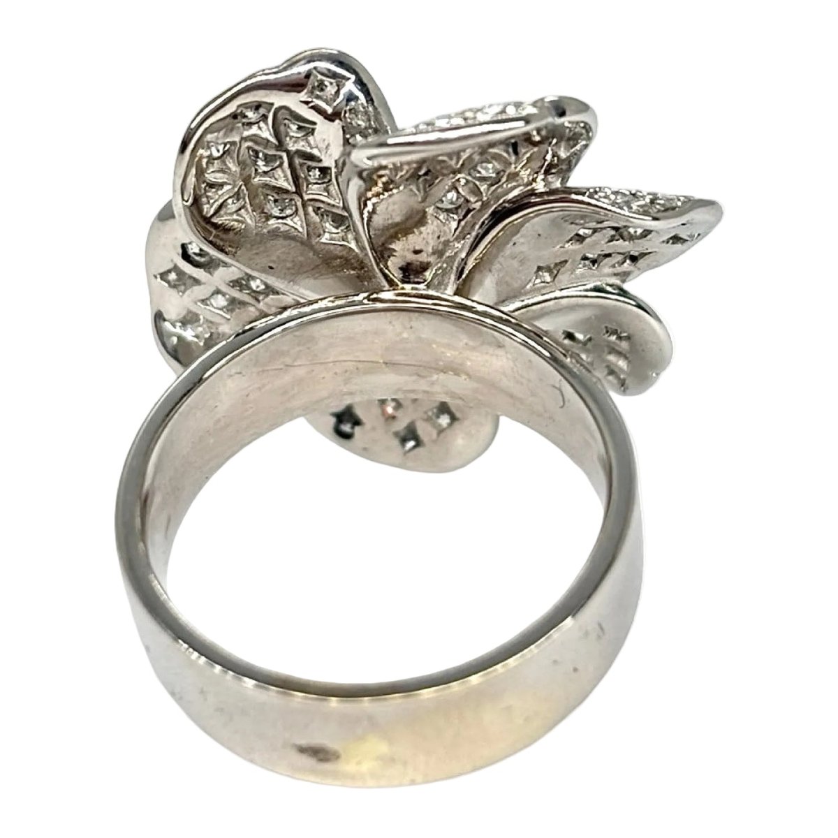 Bague Marguerite en or blanc et diamants - Castafiore