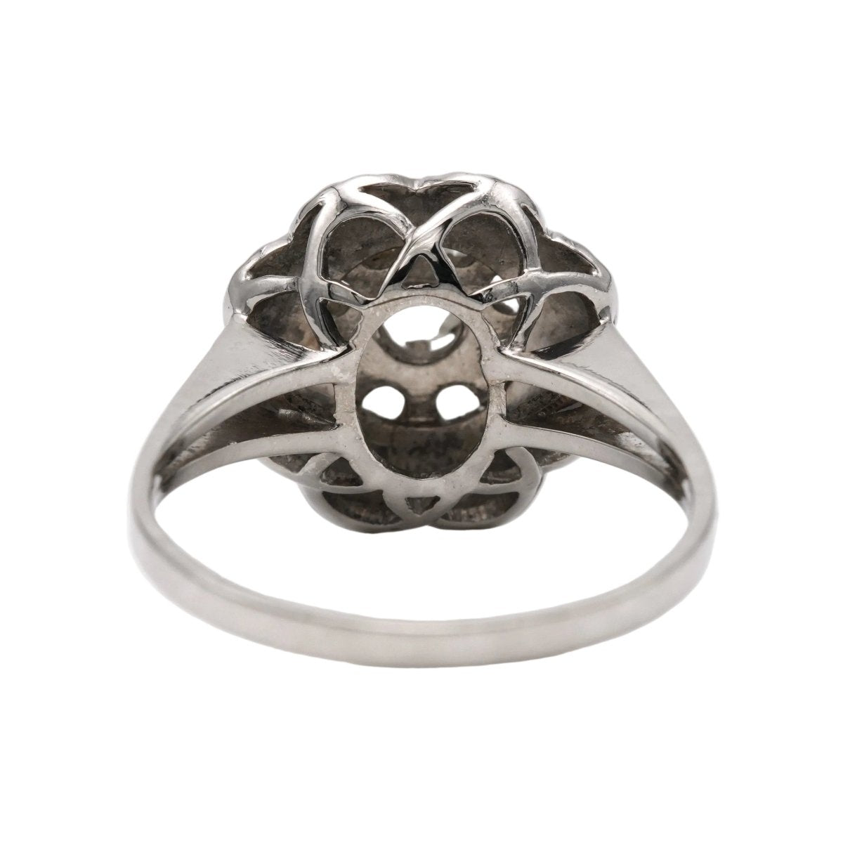 Bague Marguerite en or blanc et diamants - Castafiore
