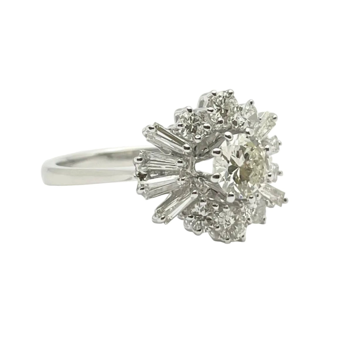 Bague Marguerite en or blanc et diamants - Castafiore