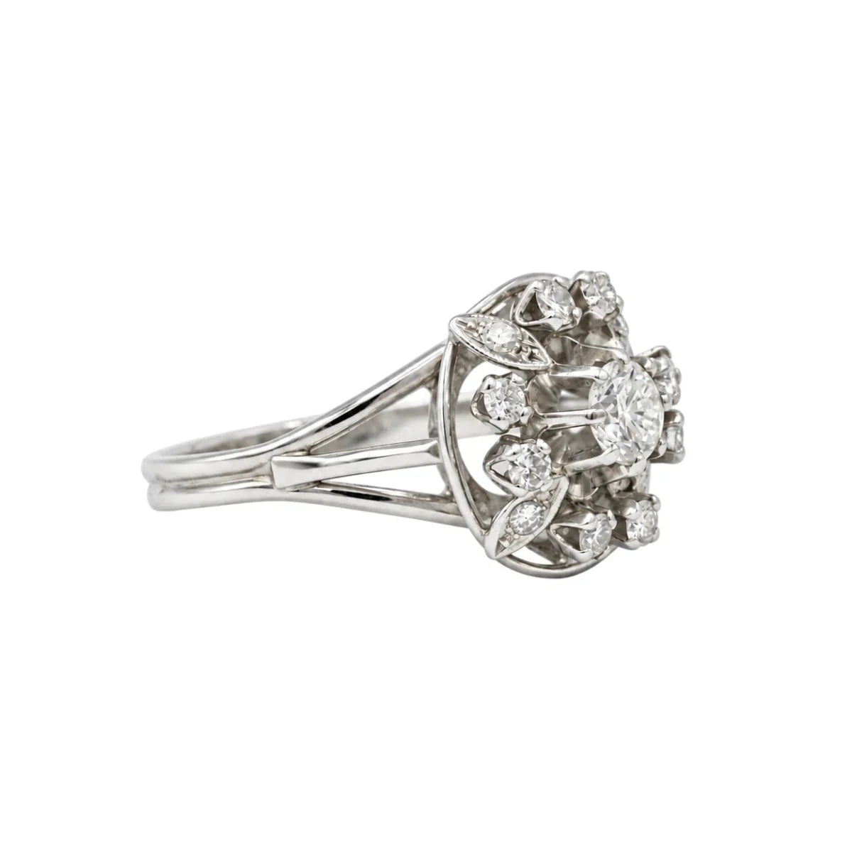 Bague Marguerite en or blanc et diamants - Castafiore