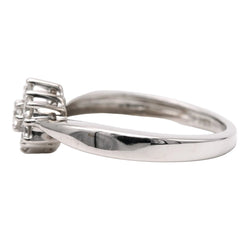 Bague Marguerite en or blanc et diamants - Castafiore