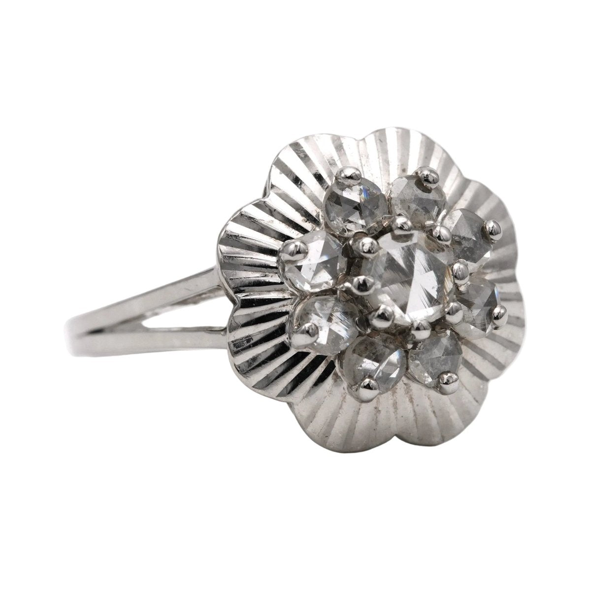 Bague Marguerite en or blanc et diamants - Castafiore