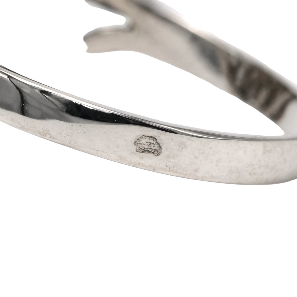 Bague Marguerite en or blanc et diamants - Castafiore