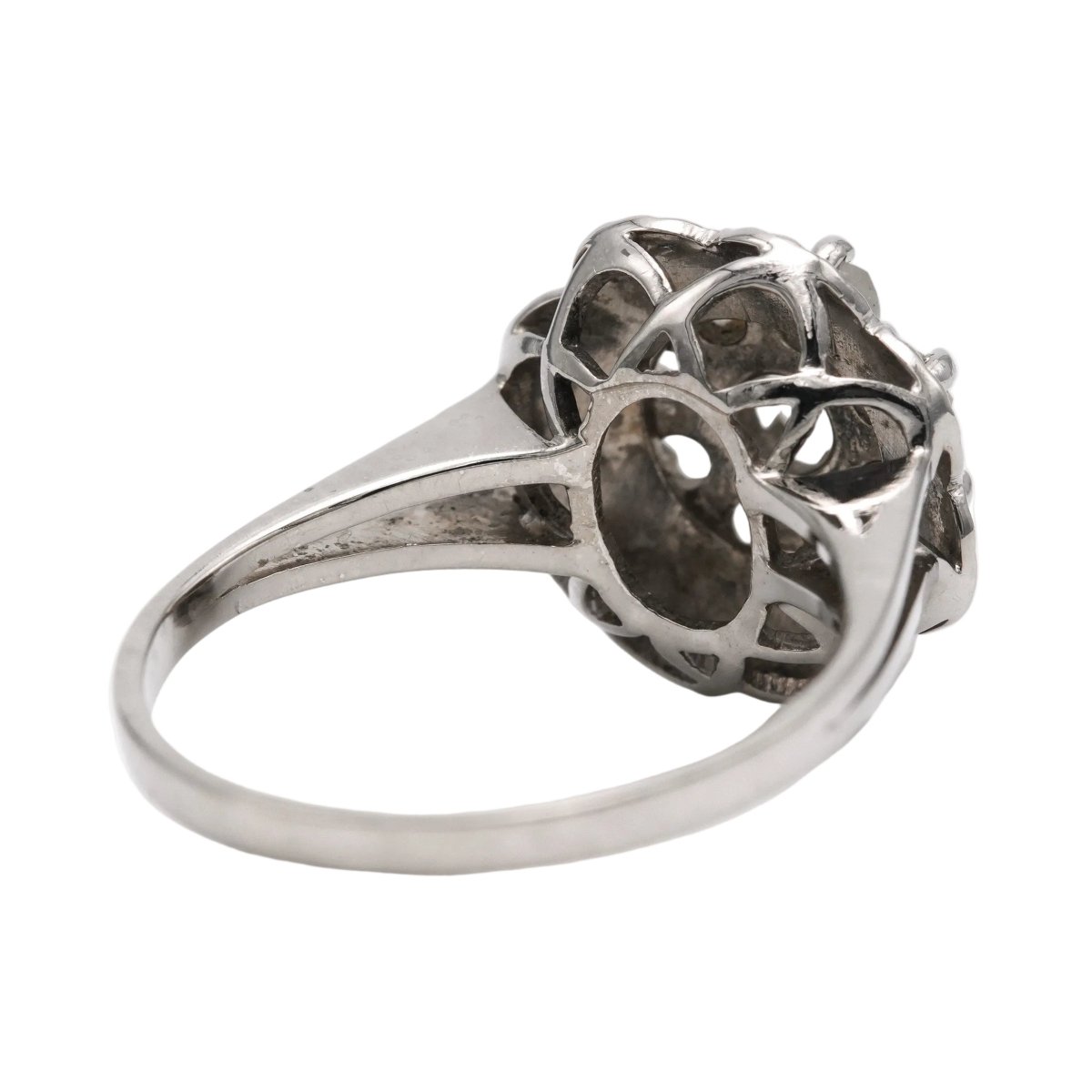 Bague Marguerite en or blanc et diamants - Castafiore