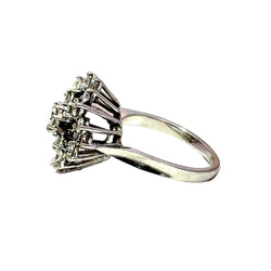 Bague Marguerite en or blanc et diamants - Castafiore