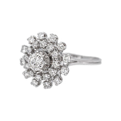 Bague Marguerite en or blanc et diamants - Castafiore