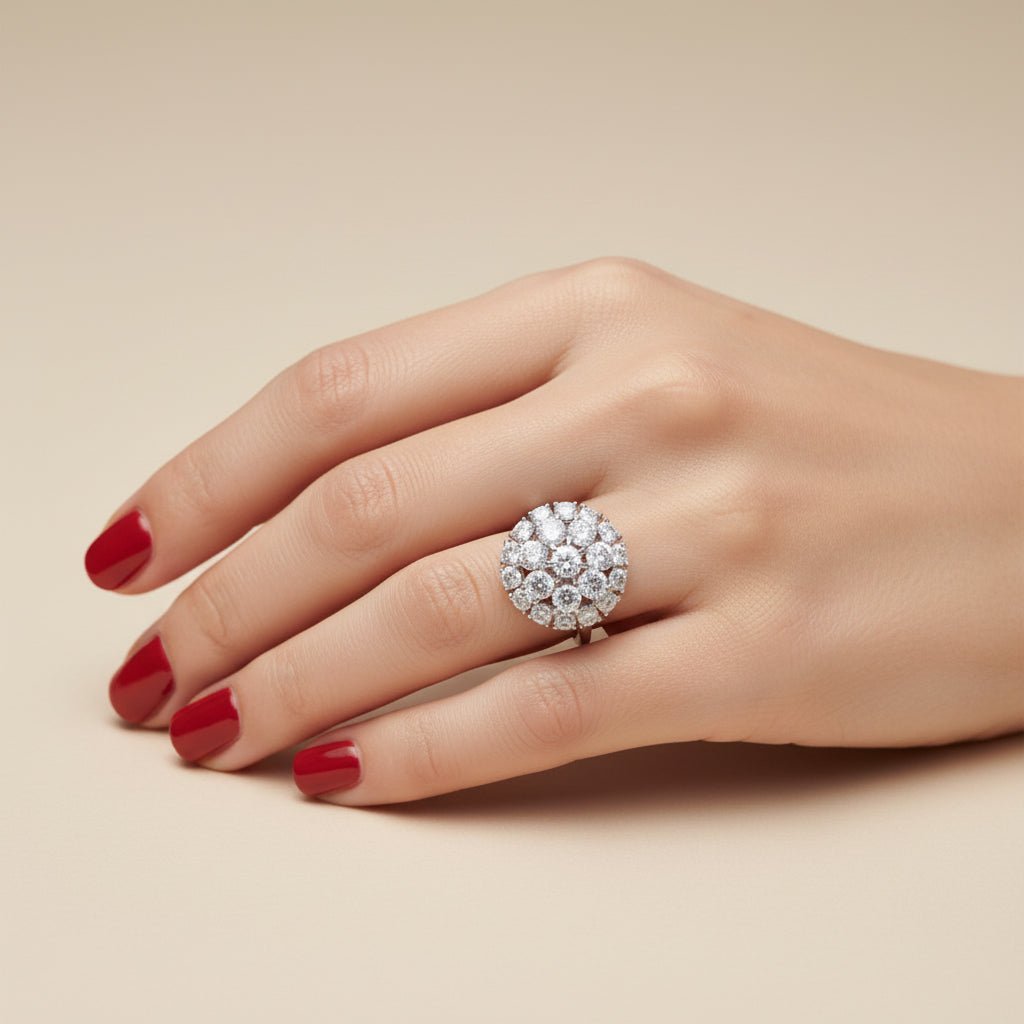 Bague Marguerite en or blanc et diamants - Castafiore