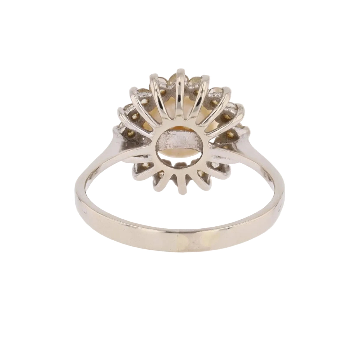 Bague marguerite en or blanc et perle saphirs blancs - Castafiore