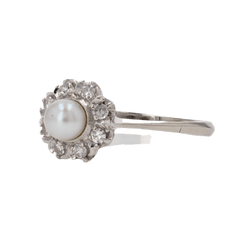 Bague Marguerite en or blanc, perle et diamants - Castafiore