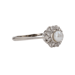 Bague Marguerite en or blanc, perle et diamants - Castafiore