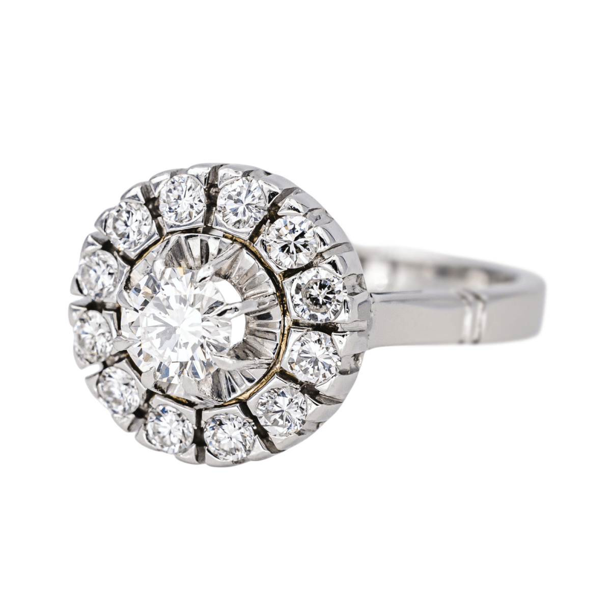 Bague Marguerite en or blanc, platine avec diamants - Castafiore