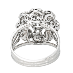 Bague Marguerite en or blanc, platine et diamants - Castafiore