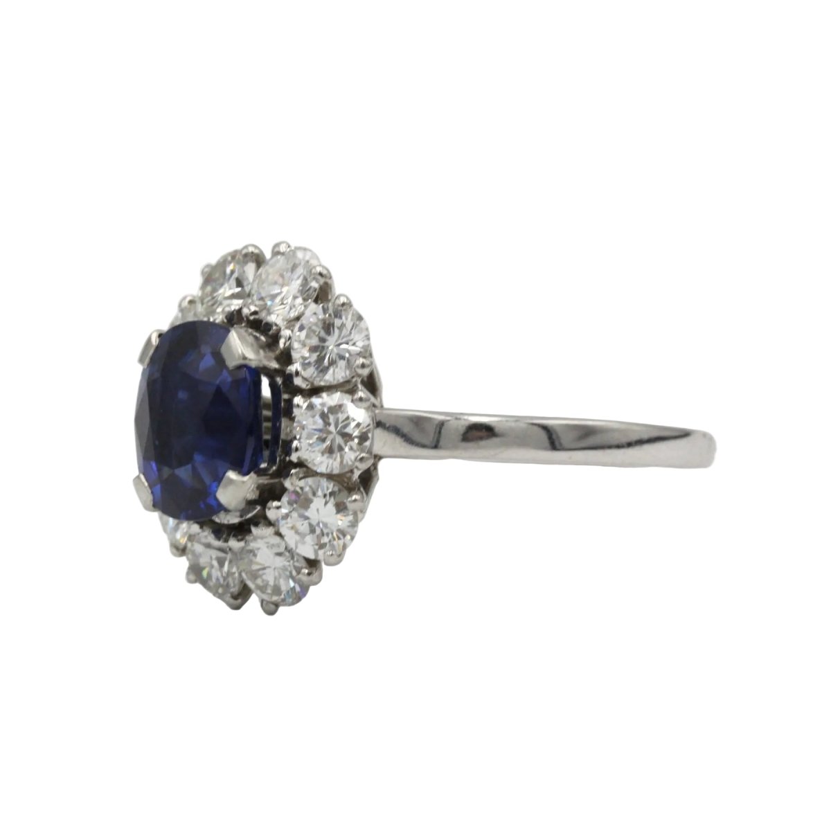Bague Marguerite en or blanc, platine, saphir et diamants - Castafiore