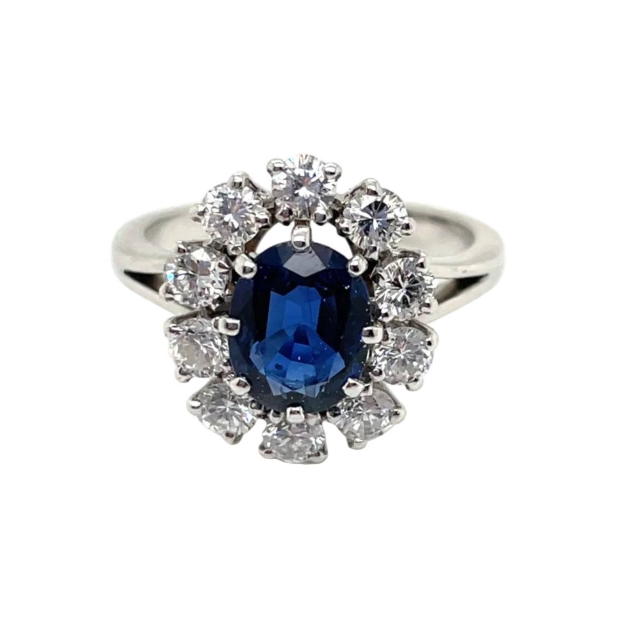 Bague Marguerite en or blanc, platine, saphir et diamants - Castafiore