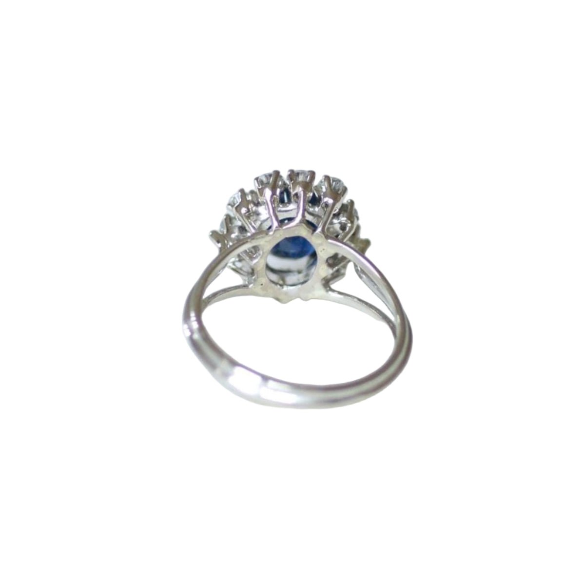 Bague Marguerite en or blanc, platine, saphir et diamants - Castafiore