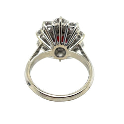 Bague Marguerite en or blanc, rubis et diamants - Castafiore
